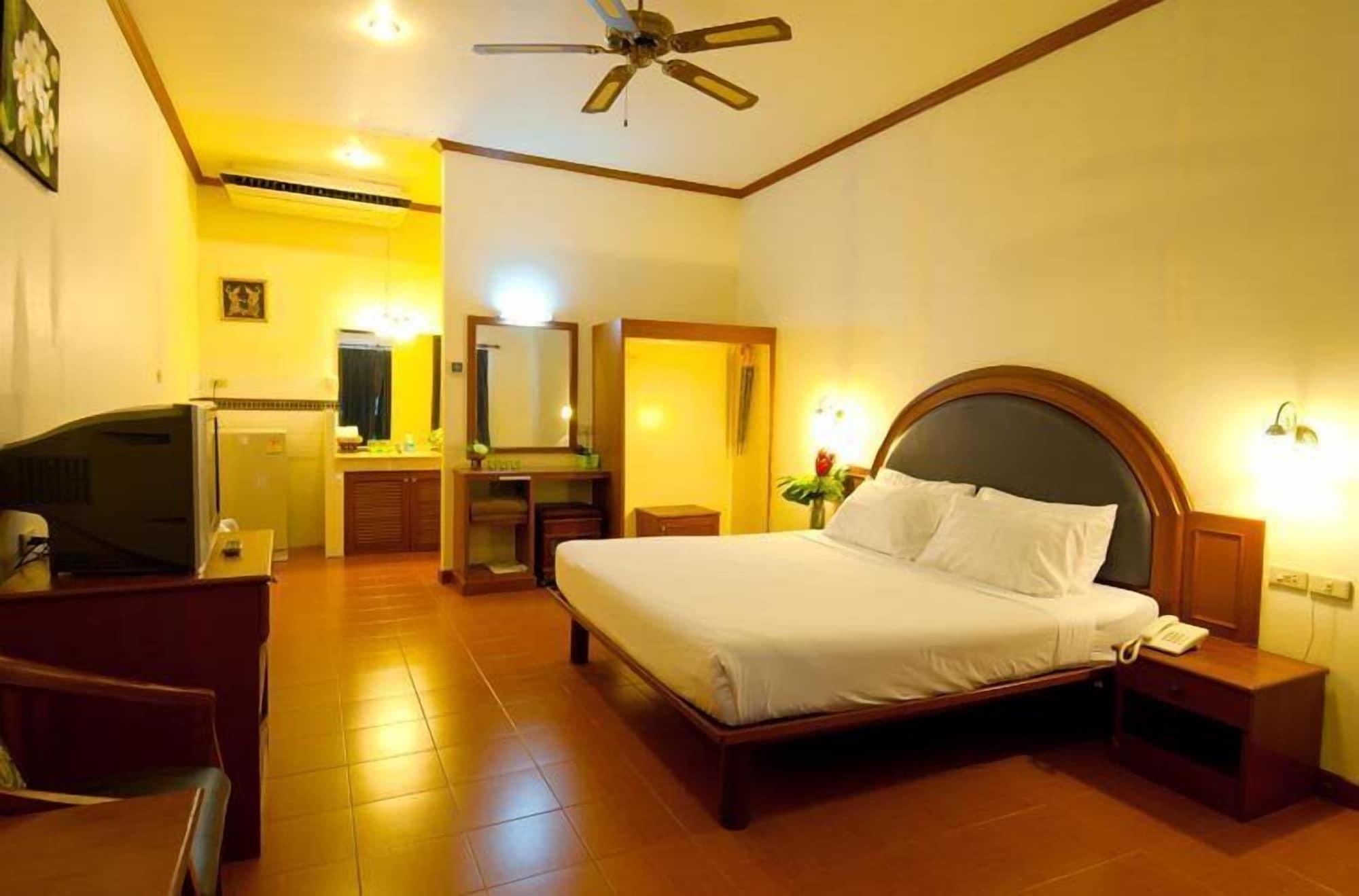 Ps Hill Resort Phuket Patong - Sha Plus Exterior photo