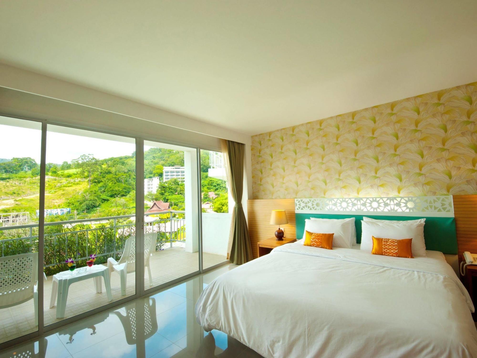 Ps Hill Resort Phuket Patong - Sha Plus Exterior photo
