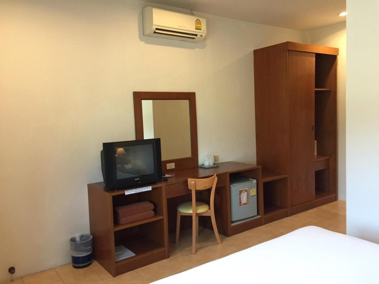 Ps Hill Resort Phuket Patong - Sha Plus Exterior photo